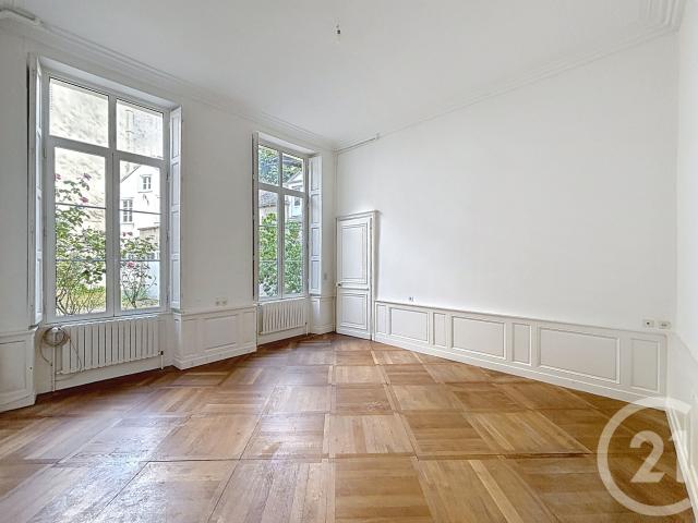 Location House Rue de la République, Orléans