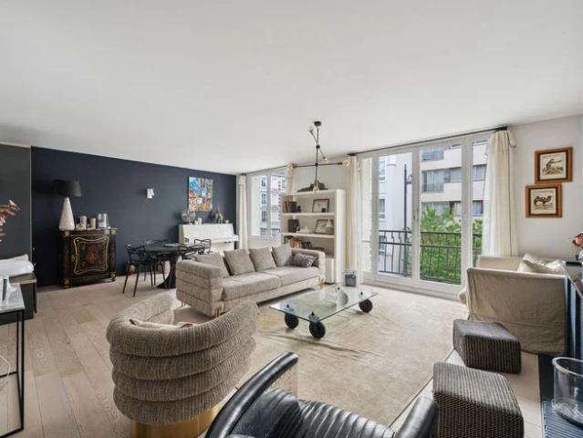 Location House Rue de l'Assomption, Paris