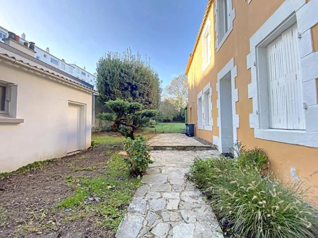 Location House Rue de Saint Domingue, Lorient