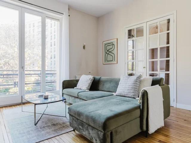 Location House Rue des Belles Feuilles, Paris