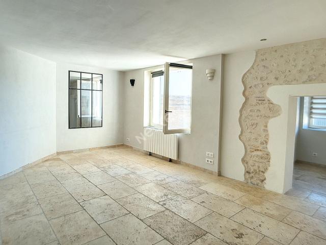 Location House Rue Des Carmes, Orléans