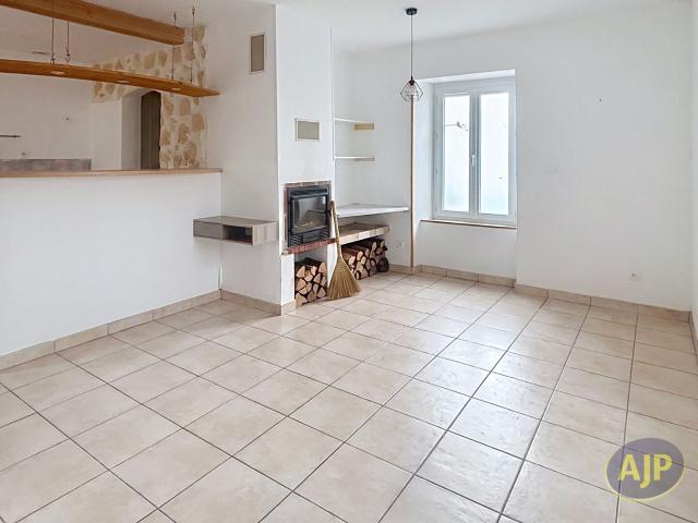 Location House Rue des Dames, Migné