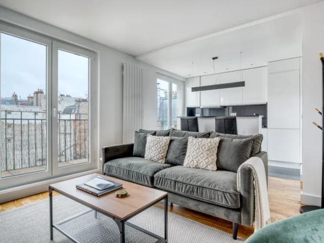 Location House Rue des Dames, Paris