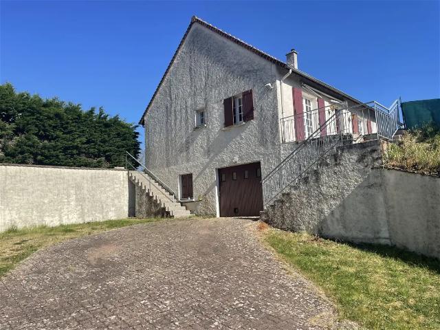 Location House Rue des Douves, Descartes