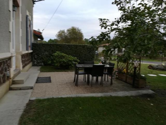 Location House Rue des Treilles, Libourne