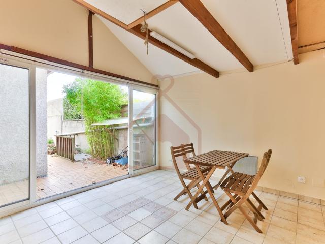 Location House Rue du 12 Février, Villejuif