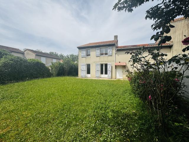 Location House Rue du Clos des Cavaliers, Poitiers