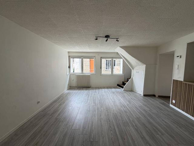 Location House Rue de la République, Oissel sur Seine