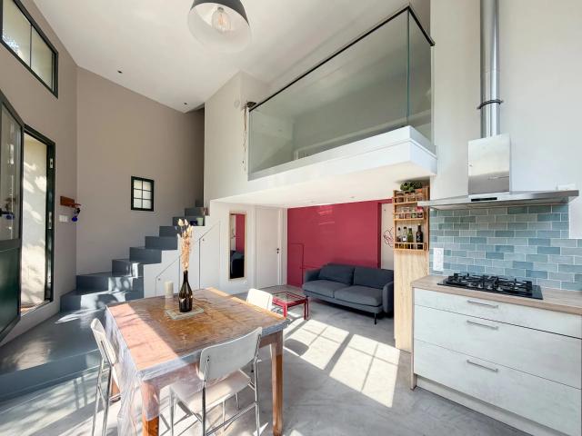 Location House Rue du Moulin Vert, Paris