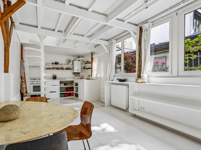 Location House Rue du Plateau, Paris