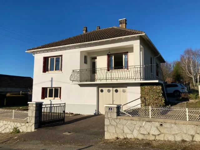 Location House Rue du Viaduc, Saint Germain les Belles