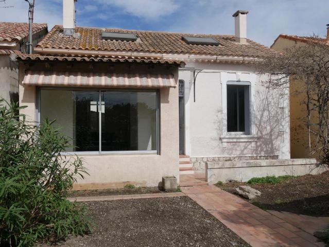 Location House Rue Félix Granet, Arles