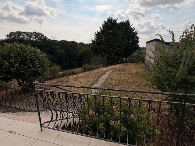Location House Rue Joël Vinot, Migennes