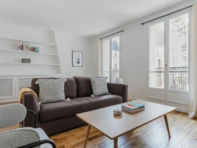 Location House Rue Lamarck, Paris