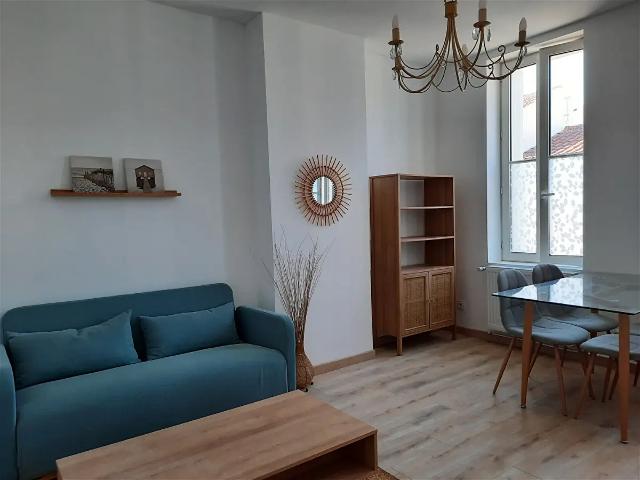Location House Rue Maurice Ravel, Rochefort