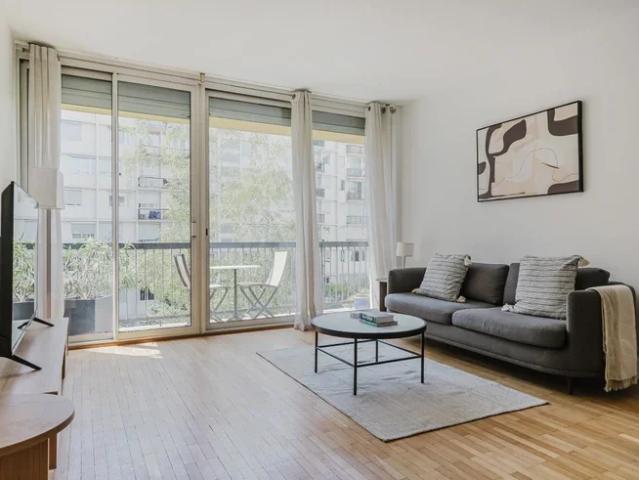 Location House Rue Saint Ferdinand, Paris