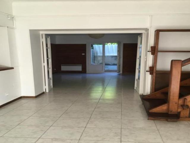 Location House Rue Saluces, Avignon