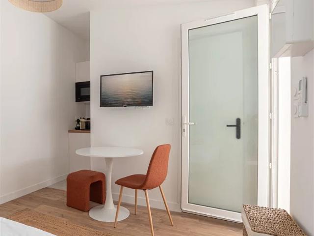 Location House Rue Sénac de Meilhan, Marseille