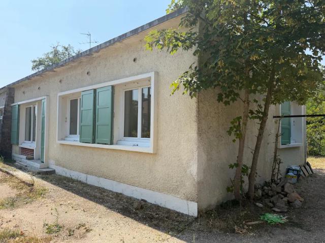 Location House Rue Pasteur, Vierzon