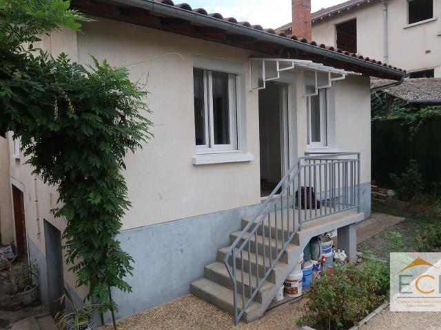 Location House Rue Planchat, Paris