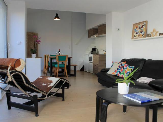 Location House Rue Robert Caumont, Bordeaux