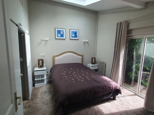 Location House Rue Robert Caumont, Bordeaux