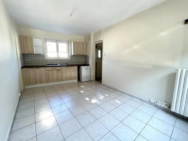 Location House Rue Victor Hugo, Alençon