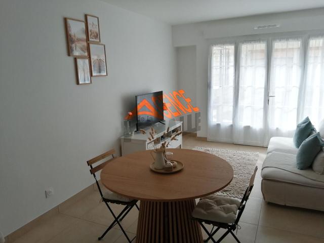 Location House Ruelle du Clos Huchon, Viarmes