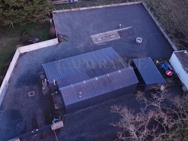 Location Immeuble 1 pièce 140 m2 Plouisy