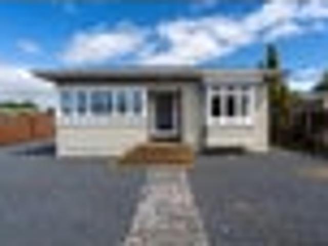 Location, Land & Potential – Walk to Town