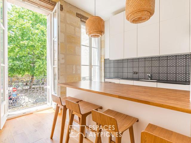 Location Le nid douillet avec balcon au coeur de St Pierre à BORDEAUX 43 m2 Espaces Atypiques Bordeaux