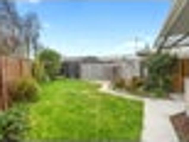 UNDER OFFER * Location, Lifestyle & An Opportuni