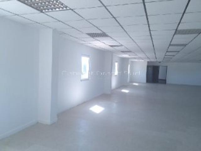 Location Local / Bureau de 290 m2 à Vendargues