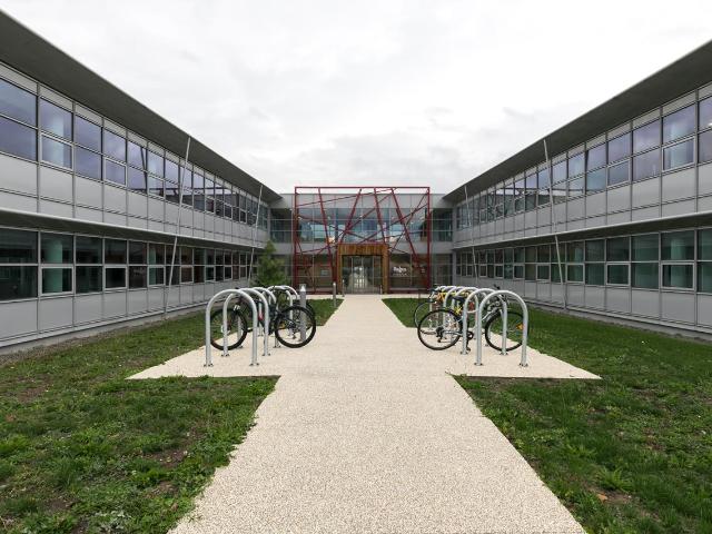 Location local commercial Montbonnot Saint Martin Proche Grenoble