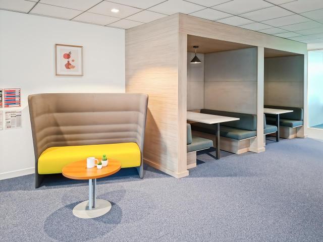 Location local commercial Bourges Proche aéroport et autoroute A71