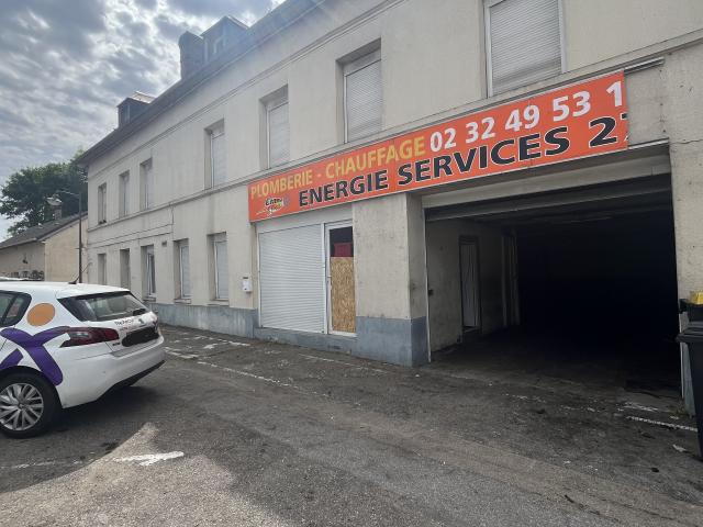 LOCATION LOCAL COMMERCIAL