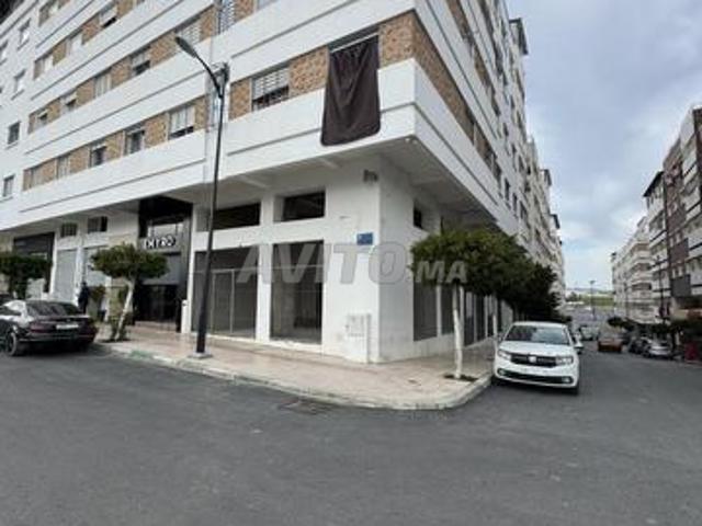 Location Local Commercial 59 m² en face du Stade