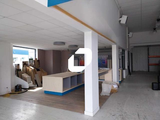 Location local d'activité Couëron Proche axes Nantes Saint Nazaire