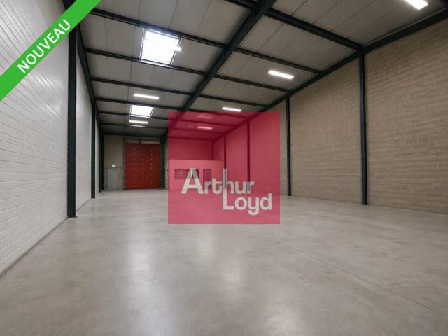 Location local d'activité Cournon d'Auvergne Proche axes autoroutiers