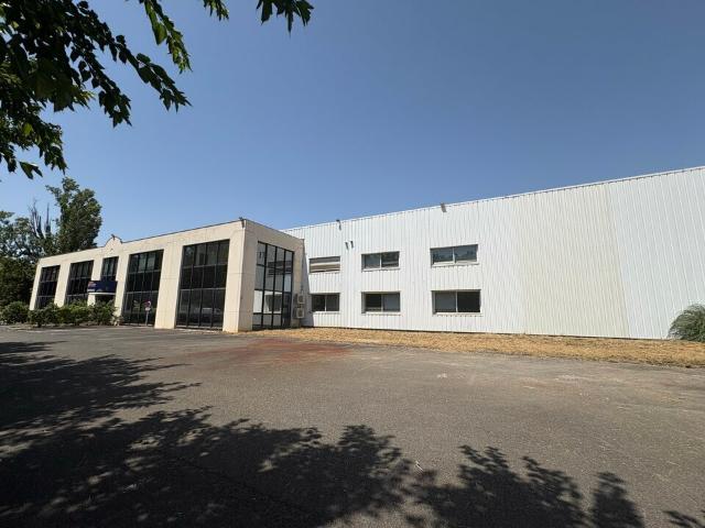 Location local d'activité Carbon Blanc Proche Bordeaux