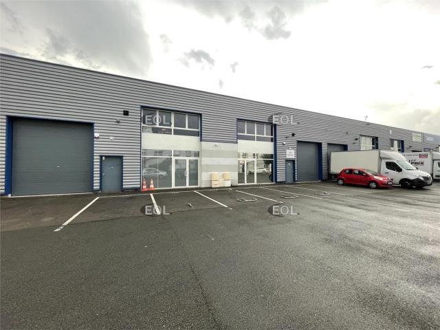 Location local d'activité Chambly Proche A16 et gare