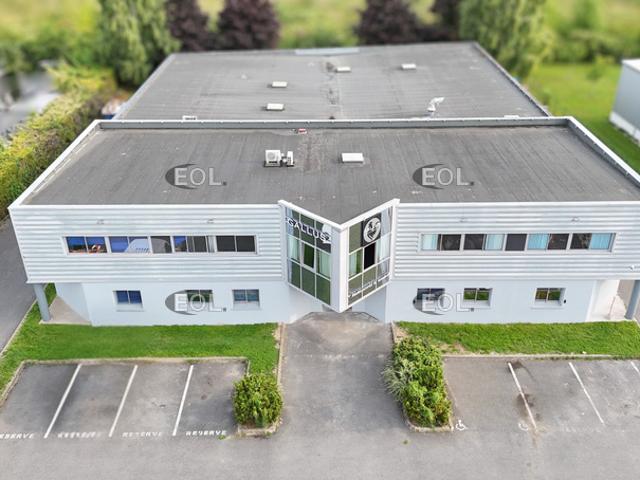 Location local d'activité Chelles Proche A104 et A86