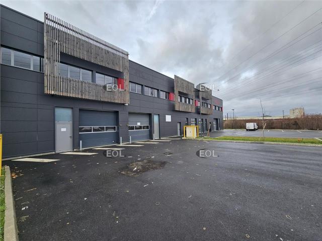 Location local d'activité Créteil Proche A86, A4 et RER D