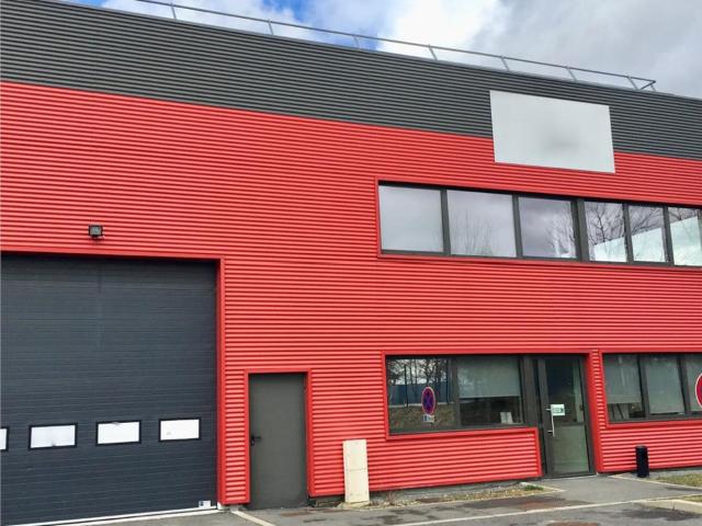 Location local d'activité Amiens ZI Normes PMR