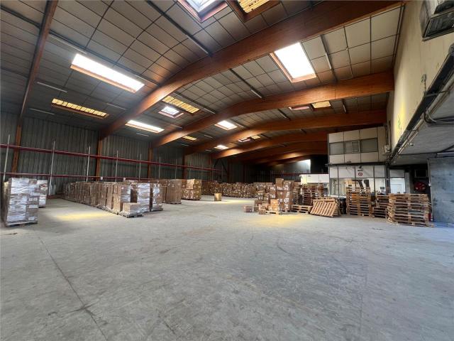 Location local d'activité Aulnay sous Bois Proche RER B et A1 A3