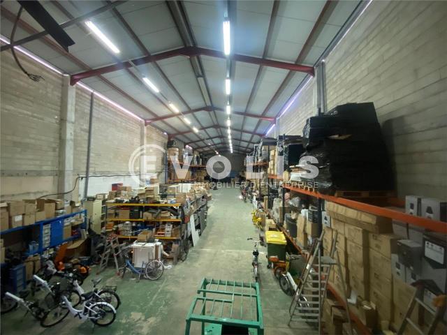 Location local d'activité Bagnolet Accès A3 et T3b