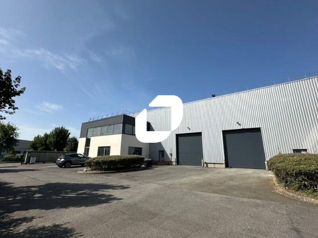 Location local d'activité Goussainville Proche RER D et A1