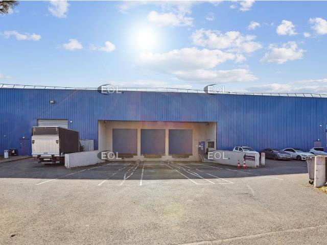 Location local d'activité Gonesse Accès RER D et A1 A3