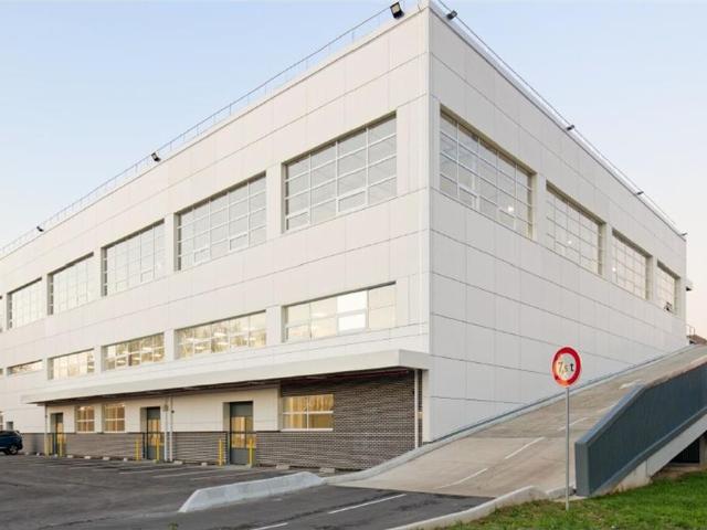 Location local d'activité Gennevilliers Proche A86 et transports