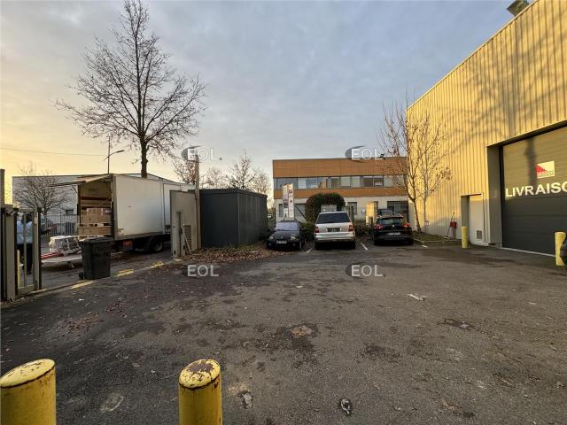 Location local d'activité Grigny Proche A6 N7 et RER D
